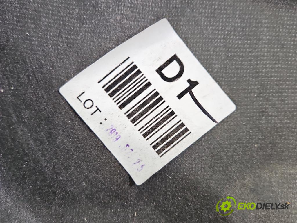 Kia Optima IV 2015-2020 1.6 T-GDI: 180 HP automatic 132.4 kW 1591 cm3 4- Čalounictví: kufrové dvere