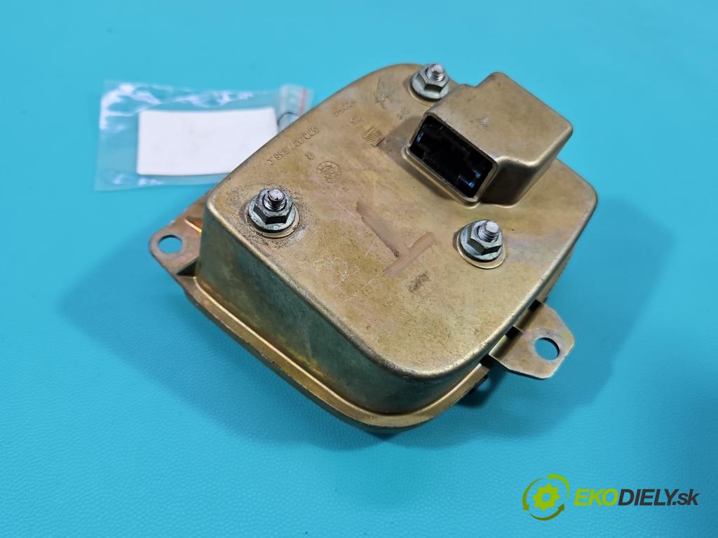 Seat Leon II 2005-2012 1.6 SR 102 HP manual 75 kW 1595 cm3 5- rukoväť kufrové dvere zadné 5P0827565C