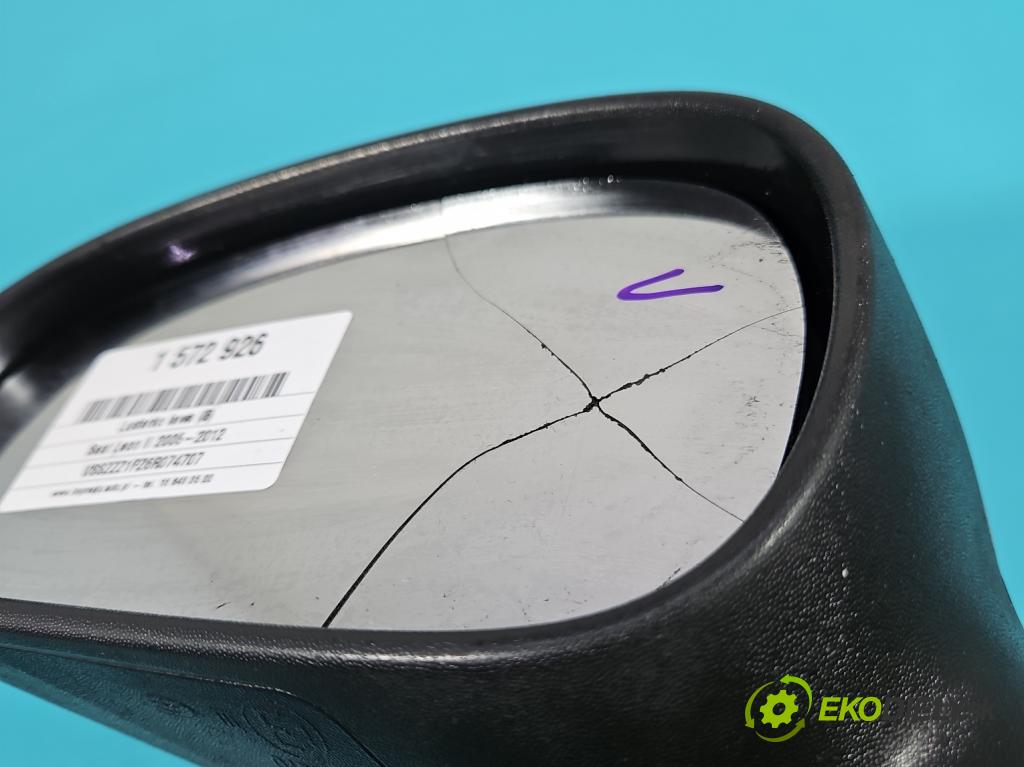 Seat Leon II 2005-2012 1.6 SR 102 HP manual 75 kW 1595 cm3 5- zrkadlo ľavé  (Kľučka dverí ostatné)