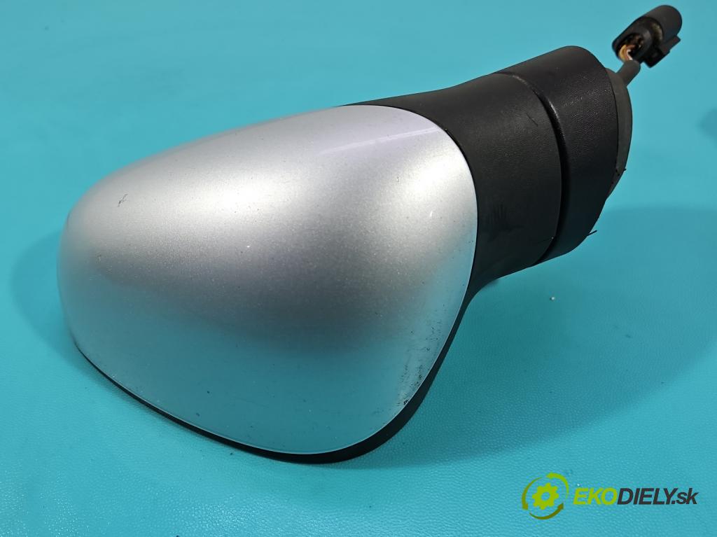 Seat Leon II 2005-2012 1.6 SR 102 HP manual 75 kW 1595 cm3 5- zrkadlo ľavé  (Kľučka dverí ostatné)