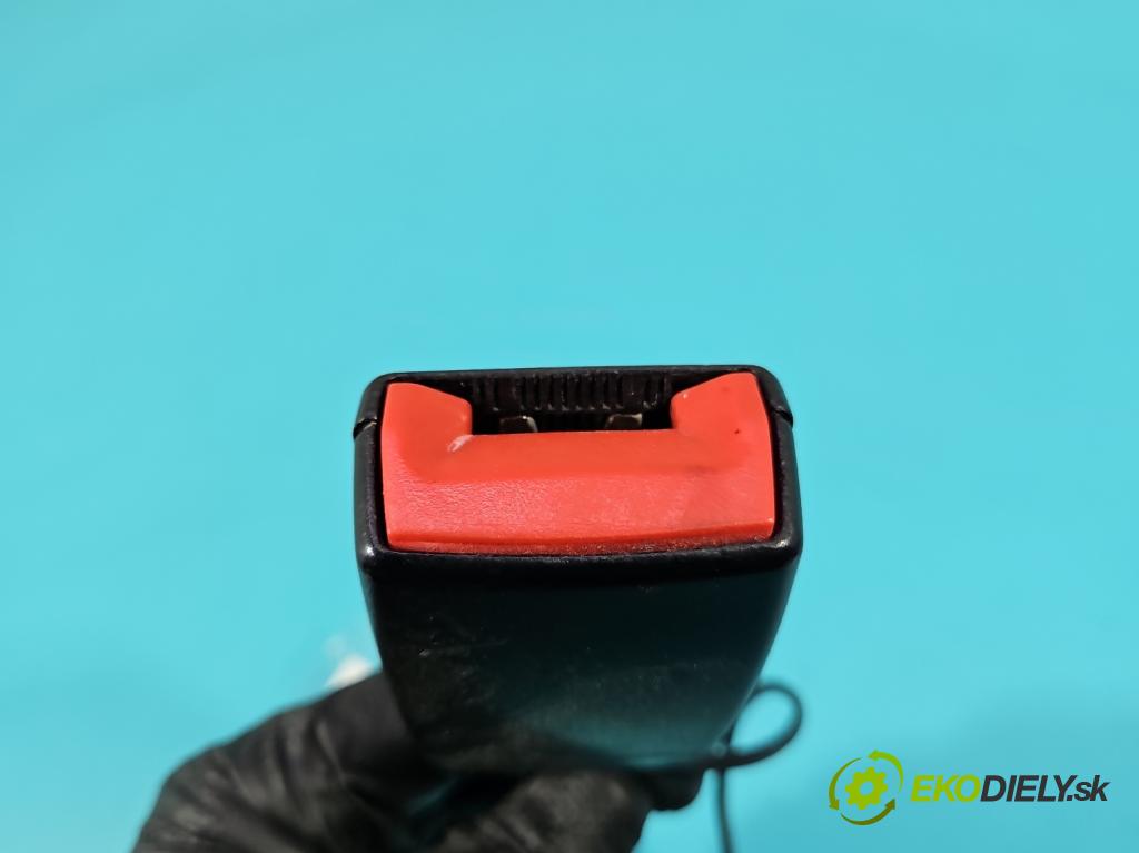 Seat Leon II 2005-2012 1.6 SR 102 HP manual 75 kW 1595 cm3 5- pas bezpečnosť: predné ľavý 5P0857755F