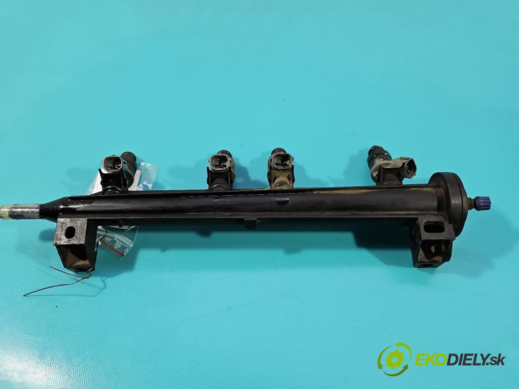 Seat Leon II 2005-2012 1.6 SR 102 HP manual 75 kW 1595 cm3 5- vstrek 06A133317AS (Vstrekovač paliva)