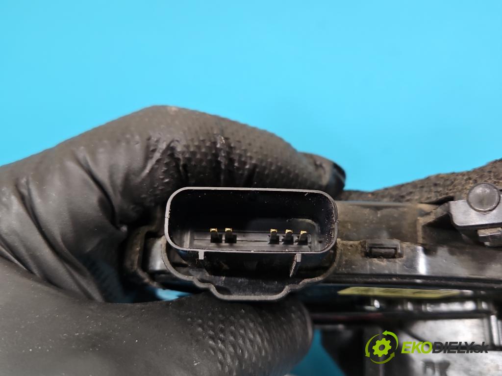 Kia Optima IV 2015-2020 1.6 T-GDI: 180 HP automatic 132.4 kW 1591 cm3 4- zámok zadné pravý 81420-D4020