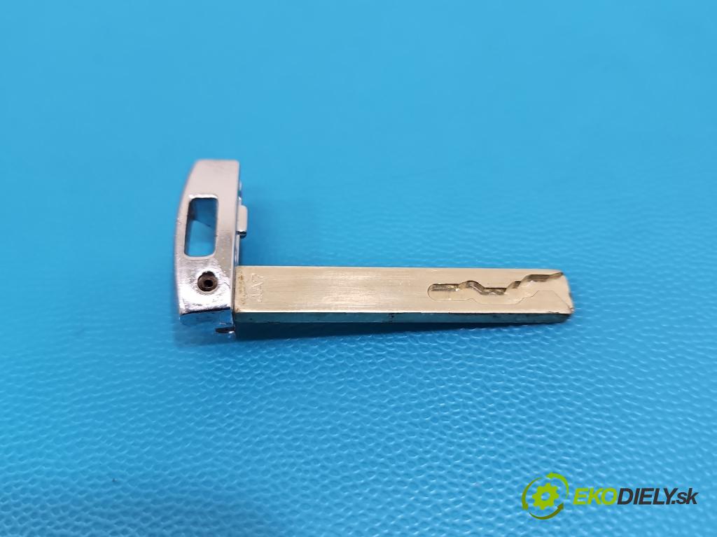 Kia Optima IV 2015-2020 1.6 T-GDI: 180 HP automatic 132.4 kW 1591 cm3 4- rukoväť predné ľavé mimo:  (Kľučka dverí vonkajšia predná ľavá)