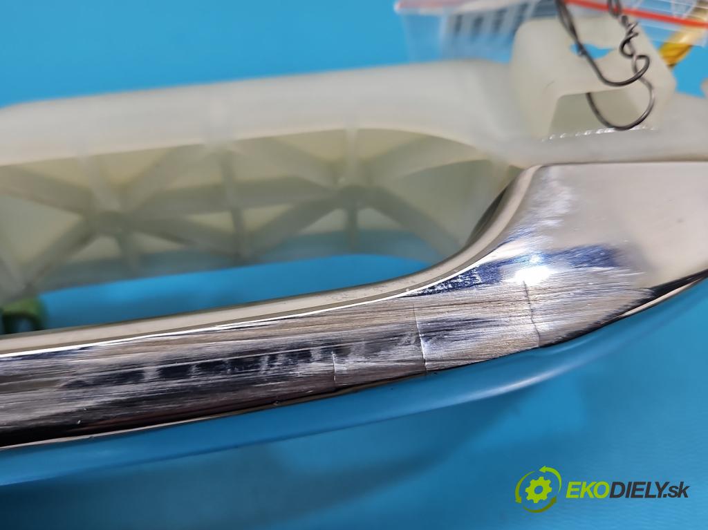 Kia Optima IV 2015-2020 1.6 T-GDI: 180 HP automatic 132.4 kW 1591 cm3 4- rukoväť predné ľavé mimo:  (Kľučka dverí vonkajšia predná ľavá)