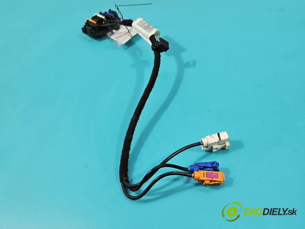 Citroen C3 III 2016-2024 1.2 12V 110 HP manual 81 kW 1199 cm3 5- Zväzok: ostatné 9813715180-01