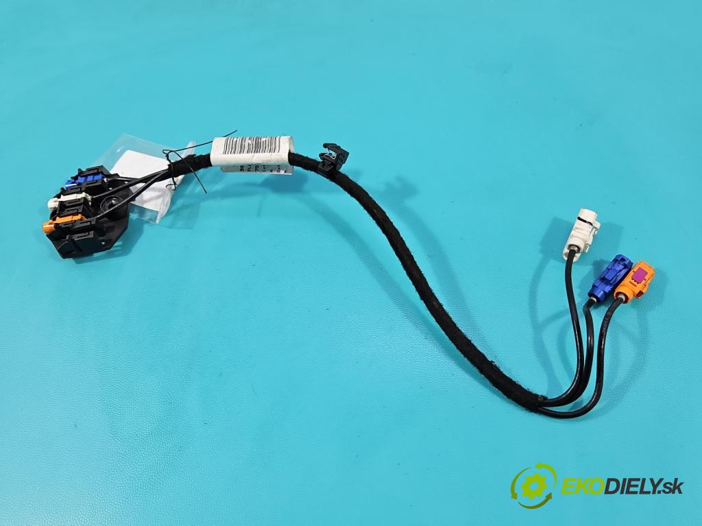 Citroen C3 III 2016-2024 1.2 12V 110 HP manual 81 kW 1199 cm3 5- Zväzok: ostatné 9813715180-01