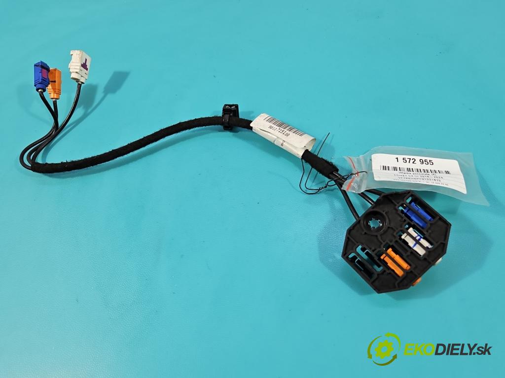 Citroen C3 III 2016-2024 1.2 12V 110 HP manual 81 kW 1199 cm3 5- Zväzok: ostatné 9813715180-01