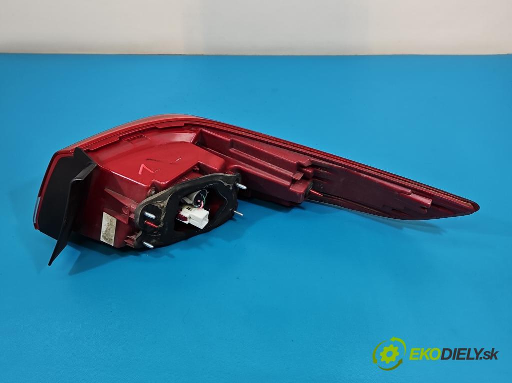 Kia Optima IV 2015-2020 1.6 T-GDI: 180 HP automatic 132.4 kW 1591 cm3 4- svetlo / reflektor zadné ľavé 92401-D4 (Kľučka dverí ostatné)