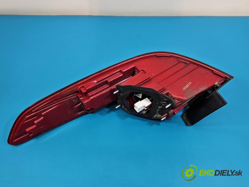 Kia Optima IV 2015-2020 1.6 T-GDI: 180 HP automatic 132.4 kW 1591 cm3 4- svetlo / reflektor zadné ľavé 92401-D4 (Kľučka dverí ostatné)