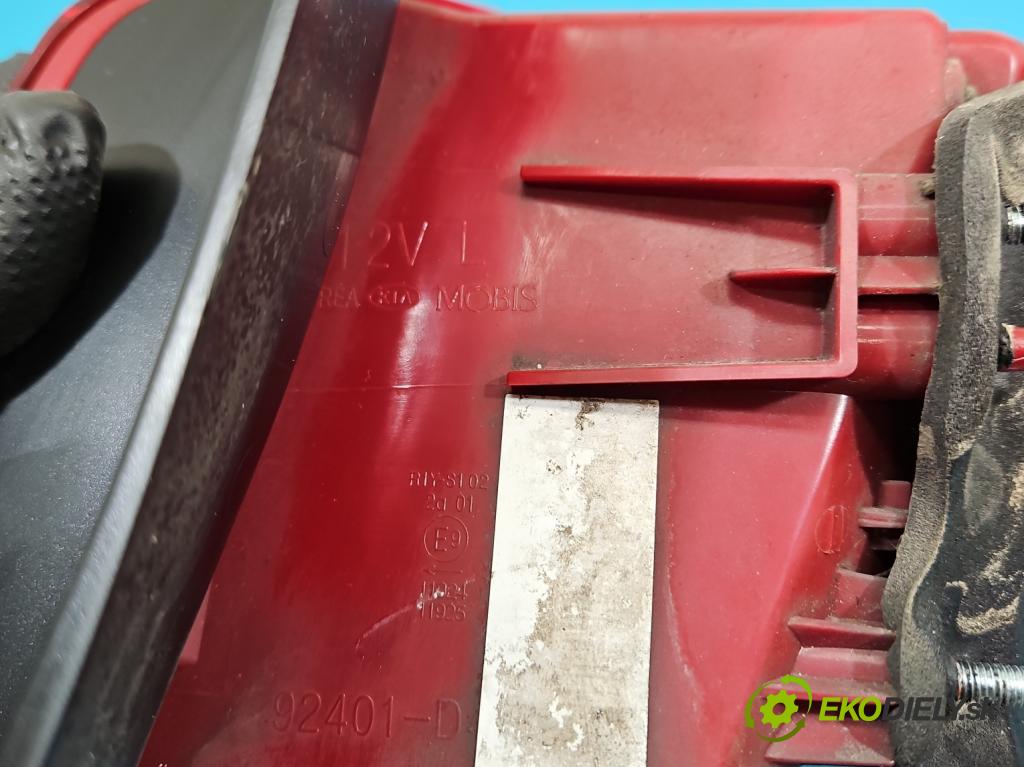 Kia Optima IV 2015-2020 1.6 T-GDI: 180 HP automatic 132.4 kW 1591 cm3 4- svetlo / reflektor zadné ľavé 92401-D4 (Kľučka dverí ostatné)