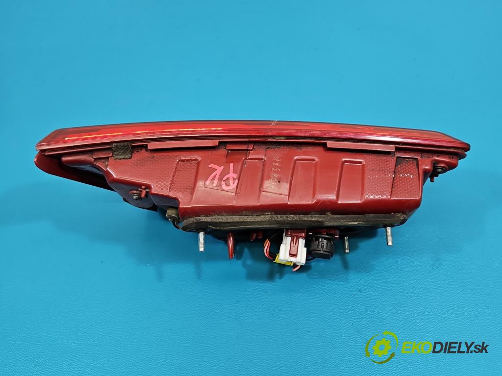 Kia Optima IV 2015-2020 1.6 T-GDI: 180 HP automatic 132.4 kW 1591 cm3 4- svetlo / reflektor zadné pravé  (Kľučka dverí ostatné)