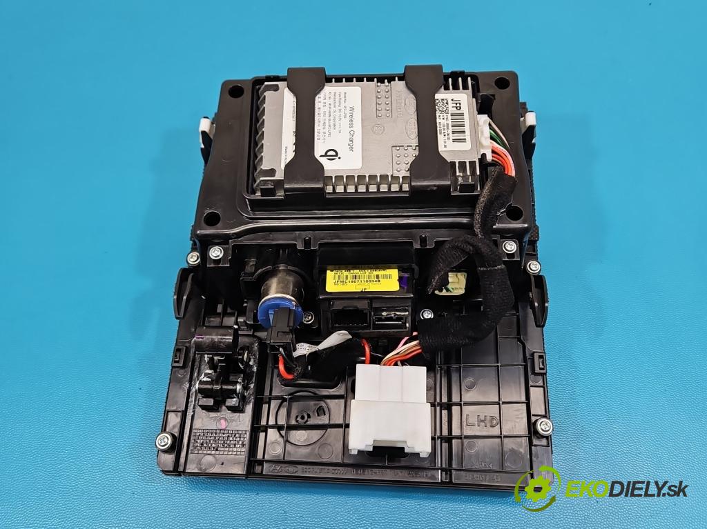 Kia Optima IV 2015-2020 1.6 T-GDI: 180 HP automatic 132.4 kW 1591 cm3 4- Nabíjačka 95560-D4100