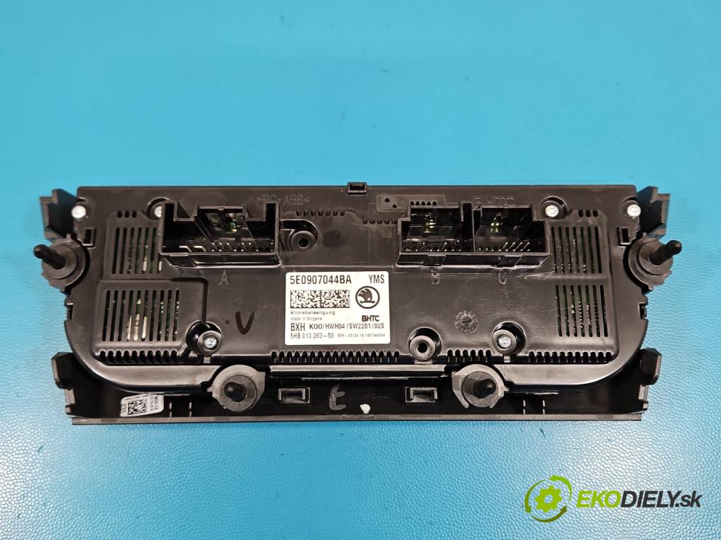 Skoda Octavia III 2013- 1.5 TSI 150 HP manual 110 kW 1498 cm3 5- panel kúrenia 5E0907044BA