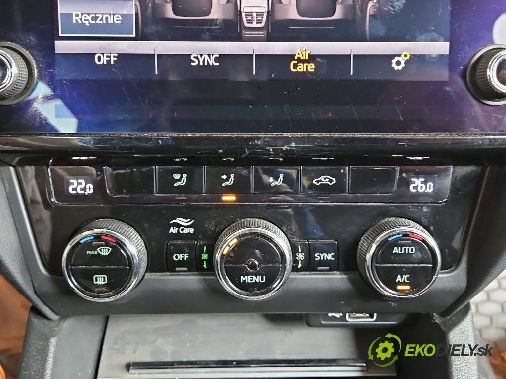 Skoda Octavia III 2013- 1.5 TSI 150 hp manual 110 kW 1498 cm3 5- palubní deska panel topení 5E0907044BA