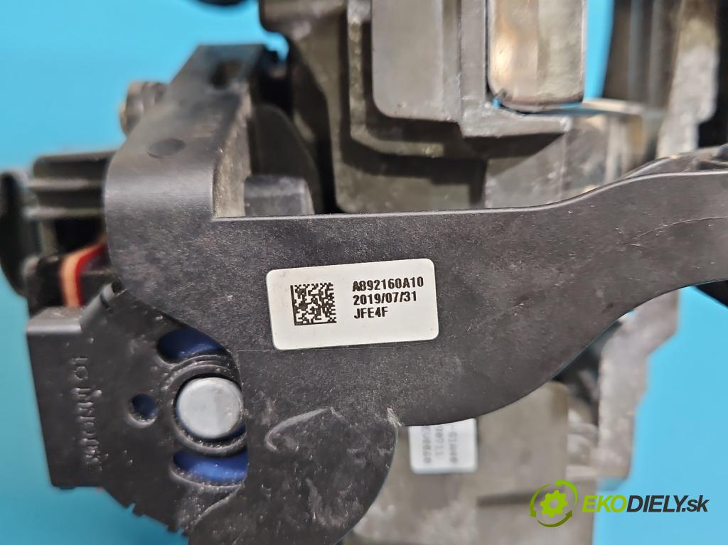 Kia Optima IV 2015-2020 1.6 T-GDI 180 hp automatic 132.4 kW 1591 cm3 4- čočka reflektor: levého