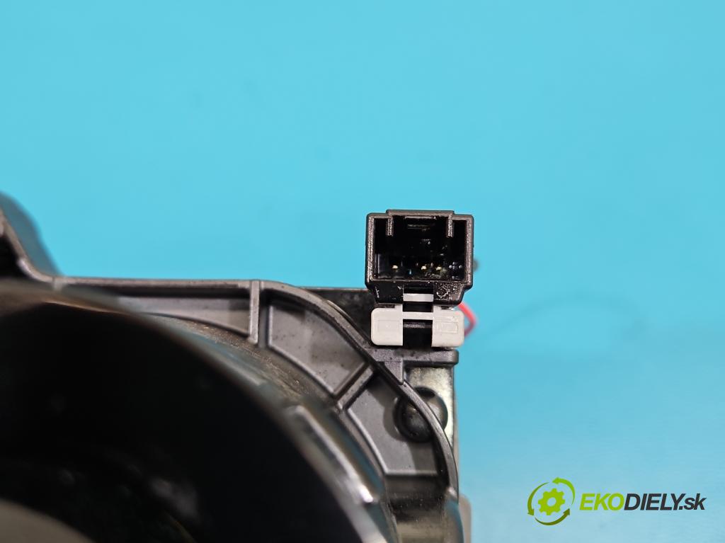 Kia Optima IV 2015-2020 1.6 T-GDI 180 hp automatic 132.4 kW 1591 cm3 4- čočka reflektor: levého A8921-61B10