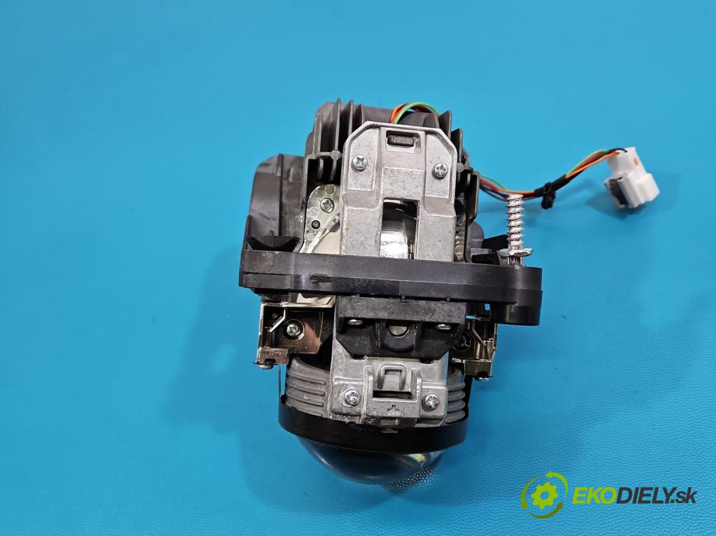 Kia Optima IV 2015-2020 1.6 T-GDI: 180 HP automatic 132.4 kW 1591 cm3 4- Šošovka reflektor: pravej časti A8921-61A10