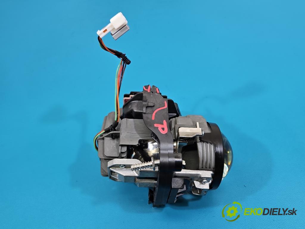 Kia Optima IV 2015-2020 1.6 T-GDI: 180 HP automatic 132.4 kW 1591 cm3 4- Šošovka reflektor: pravej časti A8921-61A10