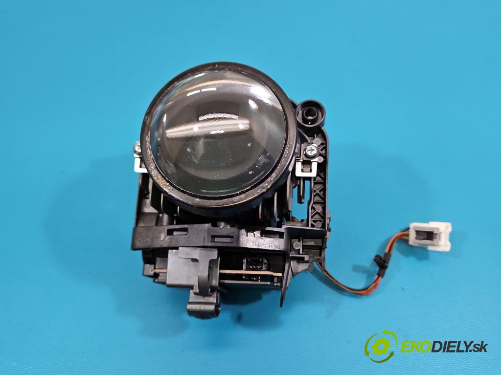 Kia Optima IV 2015-2020 1.6 T-GDI: 180 HP automatic 132.4 kW 1591 cm3 4- Šošovka reflektor: pravej časti A8921-61A10