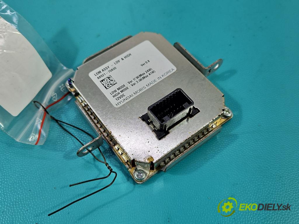 Kia Optima IV 2015-2020 1.6 T-GDI: 180 HP automatic 132.4 kW 1591 cm3 4- modul lampy: A8921-70A00