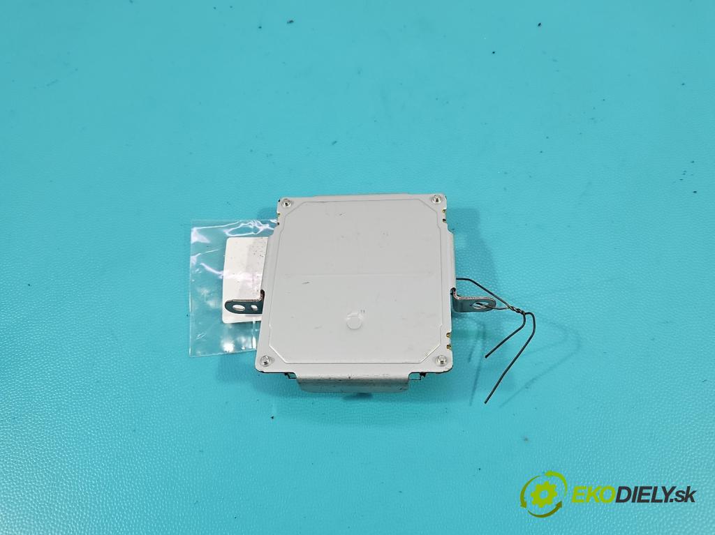 Kia Optima IV 2015-2020 1.6 T-GDI: 180 HP automatic 132.4 kW 1591 cm3 4- modul lampy: A8921-70A00