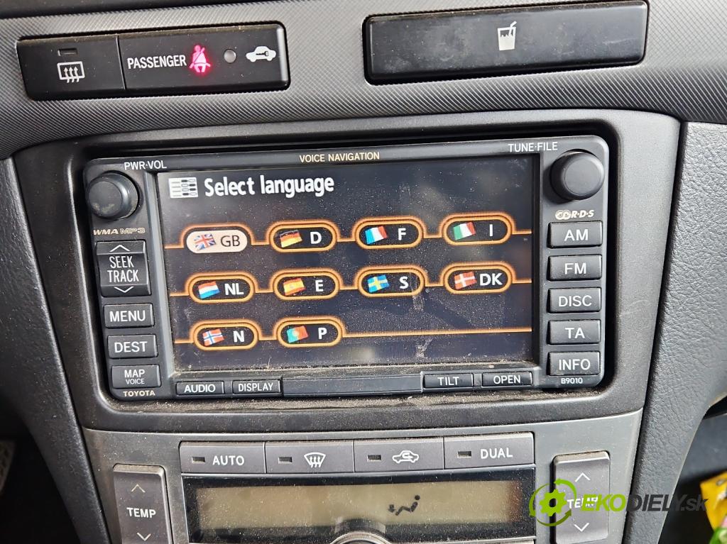 Toyota Avensis II T25 2003-2008 2.0 D4D 126 HP manual 93 kW 1998 cm3 5- Radio originál 08662-06910