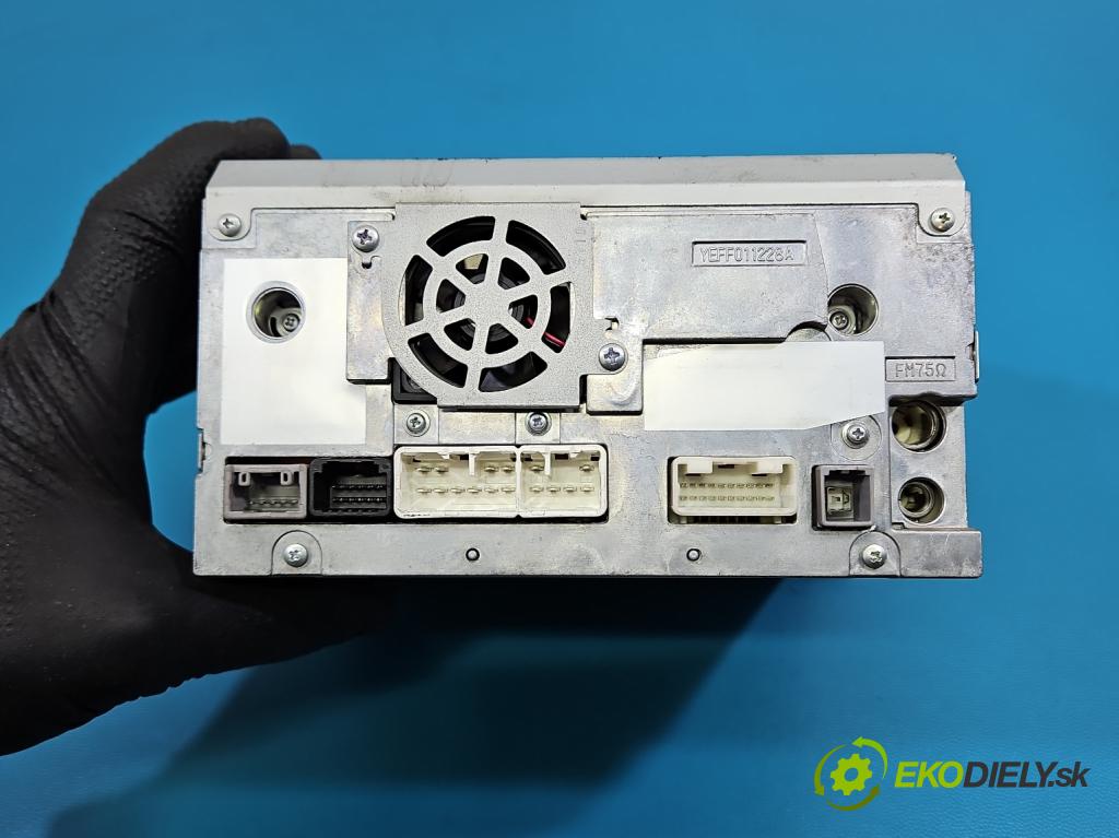 Toyota Avensis II T25 2003-2008 2.0 D4D 126 HP manual 93 kW 1998 cm3 5- Radio originál 08662-06910