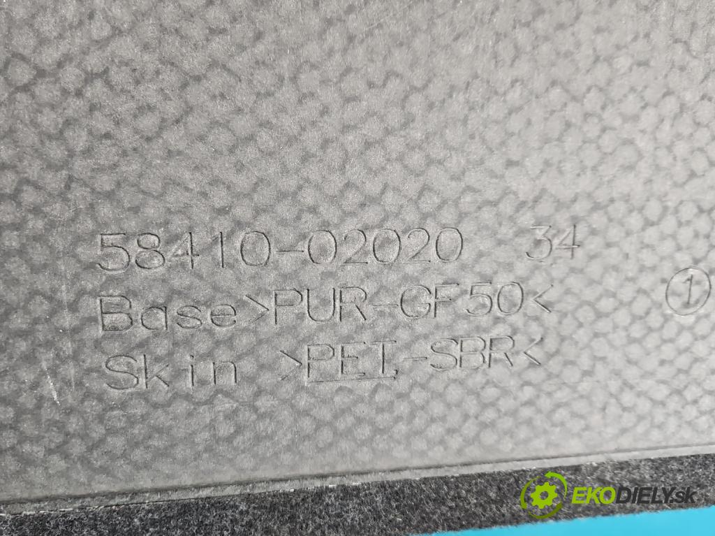 Toyota Auris II 2012-2018 1.6 16V 132  HP manual 97 kW 1598 cm3 5- koberec do auta kufra: 58401-02070