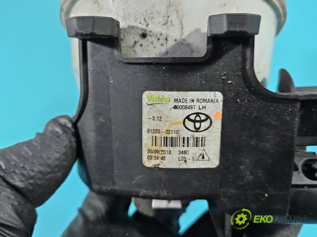 Toyota Auris II 2012-2018 1.6 16V 132  HP manual 97 kW 1598 cm3 5- Halogen ľavý 81220-02110 (Kľučka dverí ostatné)