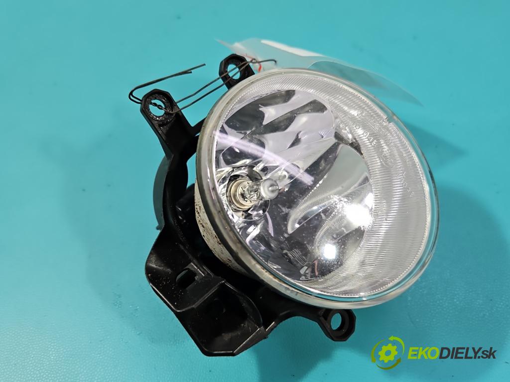 Toyota Auris II 2012-2018 1.6 16V 132  HP manual 97 kW 1598 cm3 5- Halogen pravý 81210-02110 (Kľučka dverí ostatné)