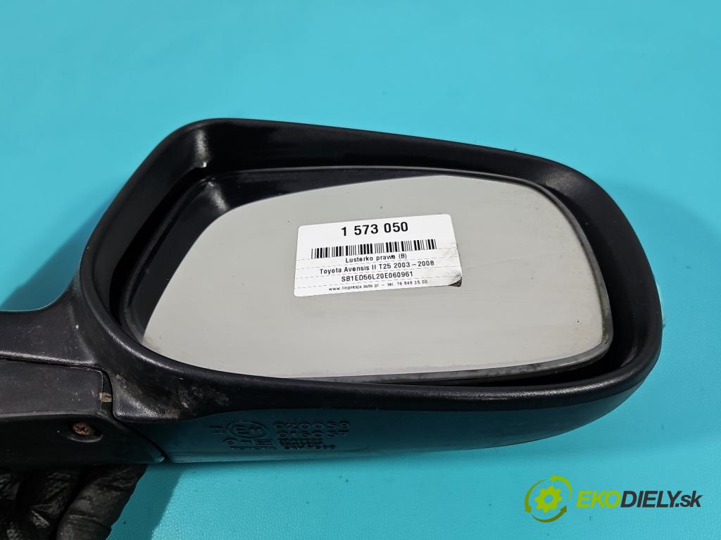 Toyota Avensis II T25 2003-2008 2.0 D4D 126 HP manual 93 kW 1998 cm3 5- zrkadlo pravé  (Kľučka dverí ostatné)