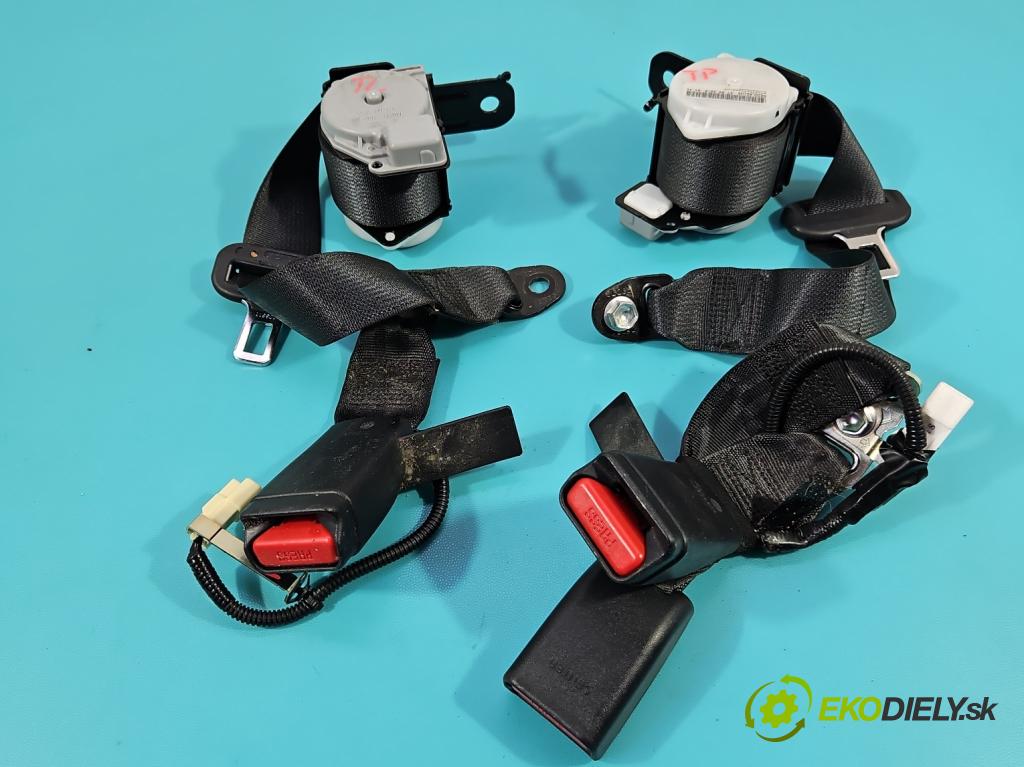 Toyota Auris II 2012-2018 1.6 16V 132  HP manual 97 kW 1598 cm3 5- pas bezpečnosť: zadné ľavý 73360-02750