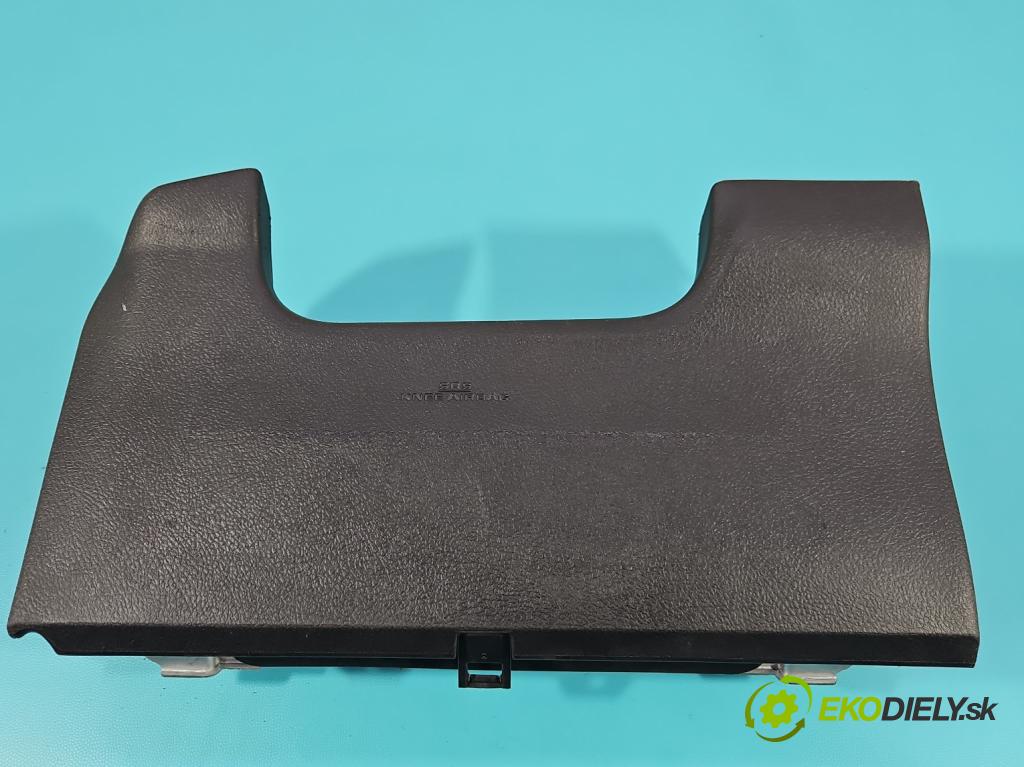 Toyota Auris II 2012-2018 1.6 16V 132  HP manual 97 kW 1598 cm3 5- airbag vzduch: 0589-P1-000297