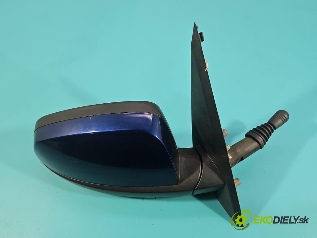 Opel Meriva A 2002-2010 1.6 16V 101 HP manual 74 kW 1598 cm3 5- zrkadlo pravé  (Kľučka dverí ostatné)