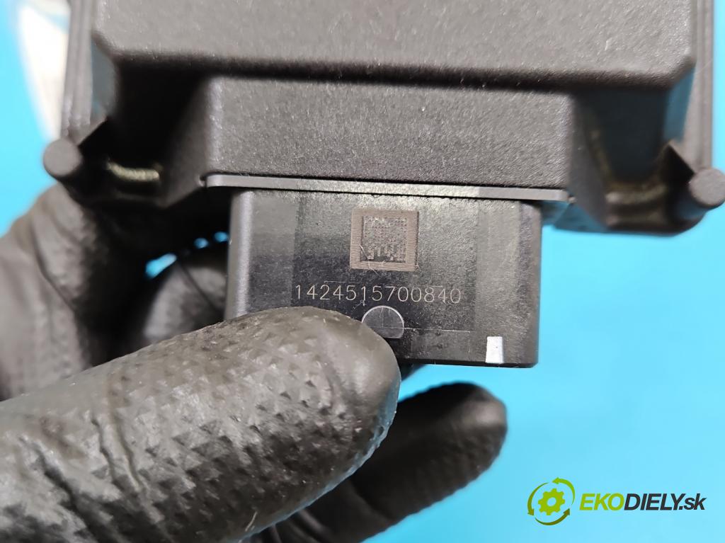 Toyota Auris II 2012-2018 1.6 16V 132  HP manual 97 kW 1598 cm3 5- riadiaca jednotka LPG 616483000