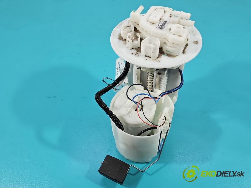 Toyota Auris II 2012-2018 1.6 16V 132  HP manual 97 kW 1598 cm3 5- čerpadlo palivo 77020-02472