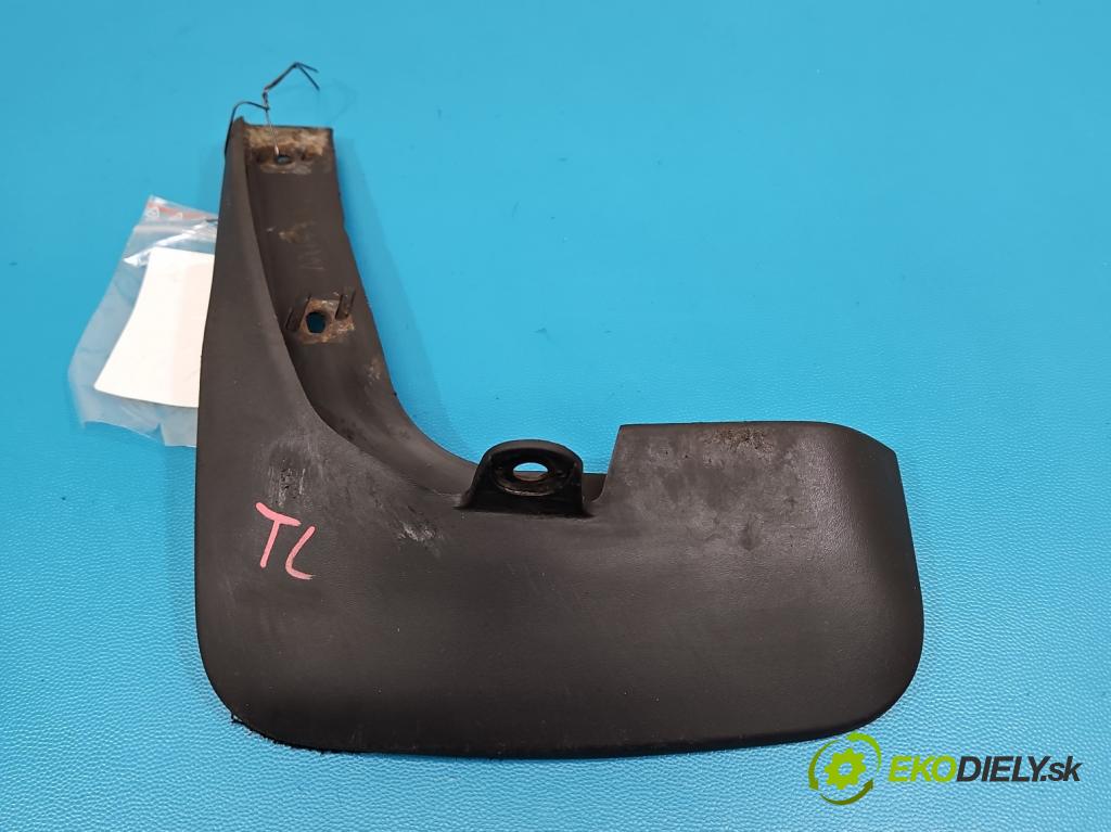 Toyota Auris II 2012-2018 1.6 16V 132  HP manual 97 kW 1598 cm3 5- blatník 76626-02330