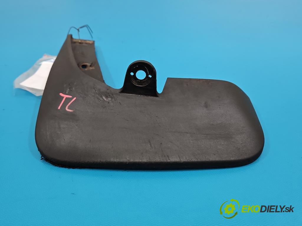 Toyota Auris II 2012-2018 1.6 16V 132  HP manual 97 kW 1598 cm3 5- blatník 76626-02330