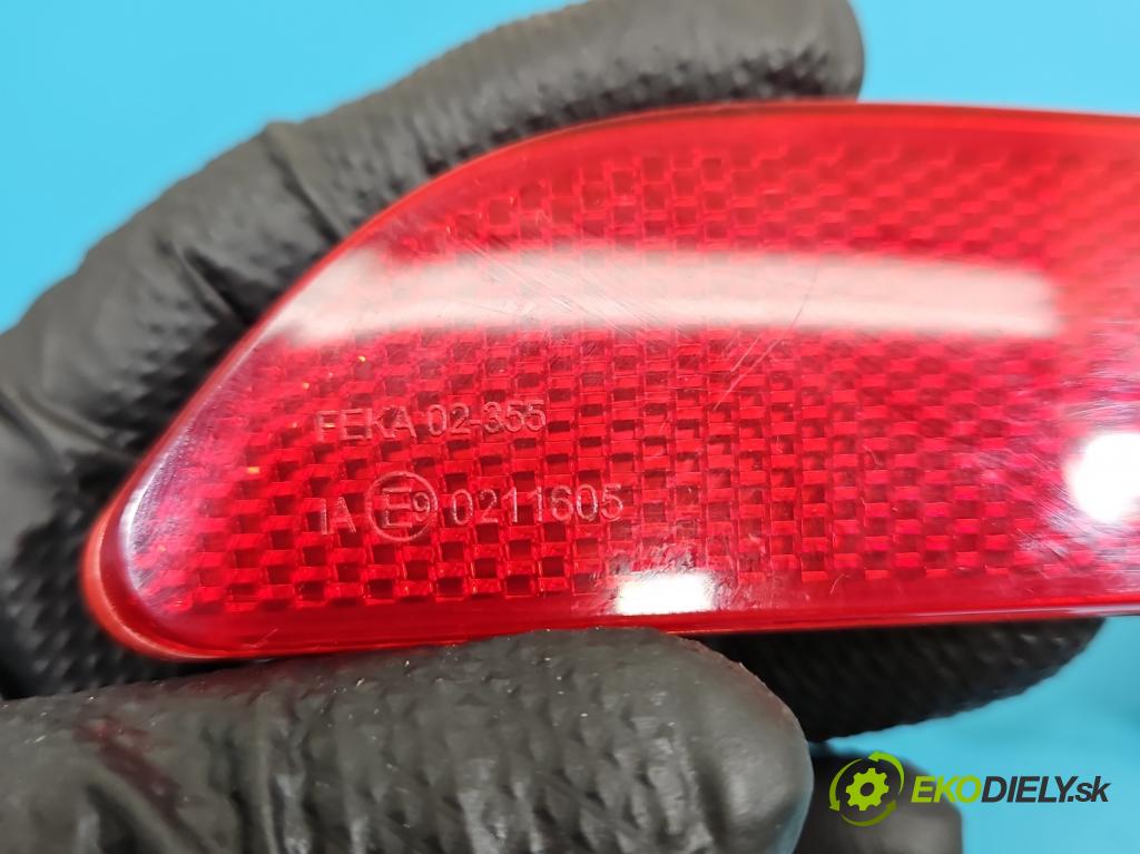 Toyota Auris II 2012-2018 1.6 16V 132  HP manual 97 kW 1598 cm3 5- Odraz: 0211605