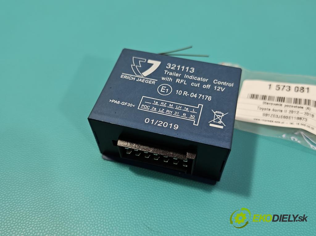 Toyota Auris II 2012-2018 1.6 16V 132 hp manual 97 kW 1598 cm3 5- řídící jednotka 321113