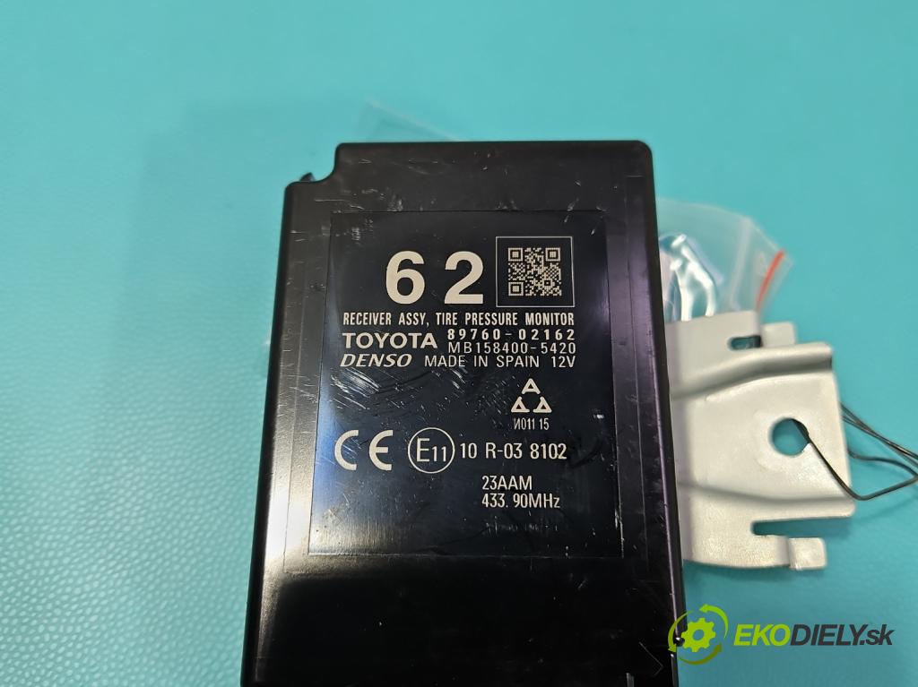 Toyota Auris II 2012-2018 1.6 16V 132  HP manual 97 kW 1598 cm3 5- riadiaca jednotka ostatné 89760-02162