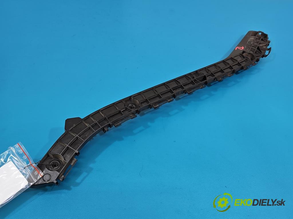 Toyota Auris II 2012-2018 1.6 16V 132 hp manual 97 kW 1598 cm3 5- Boty: nárazníku zadní levý 57576-02100