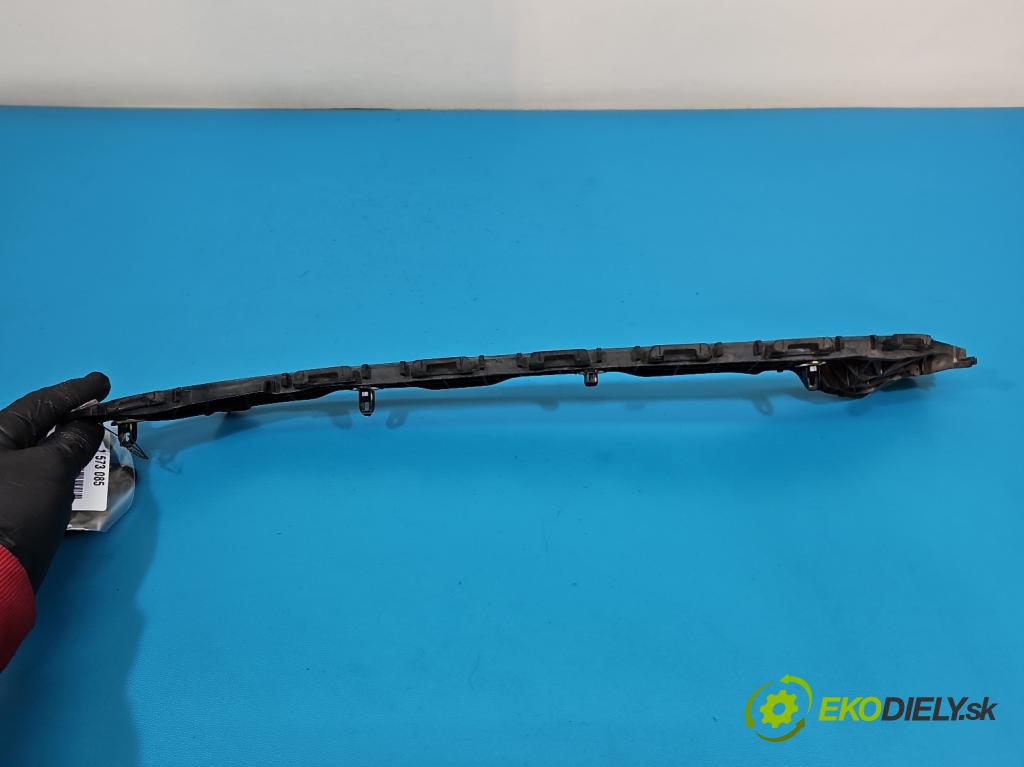 Toyota Auris II 2012-2018 1.6 16V 132  HP manual 97 kW 1598 cm3 5- Boty: nárazník zadné ľavý 57576-02100