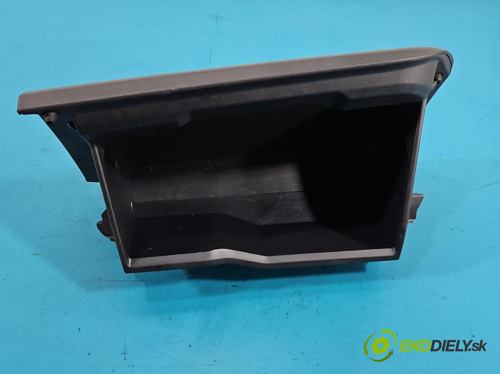 Toyota Auris II 2012-2018 1.6 16V 132  HP manual 97 kW 1598 cm3 5- kastlík 55550-02290