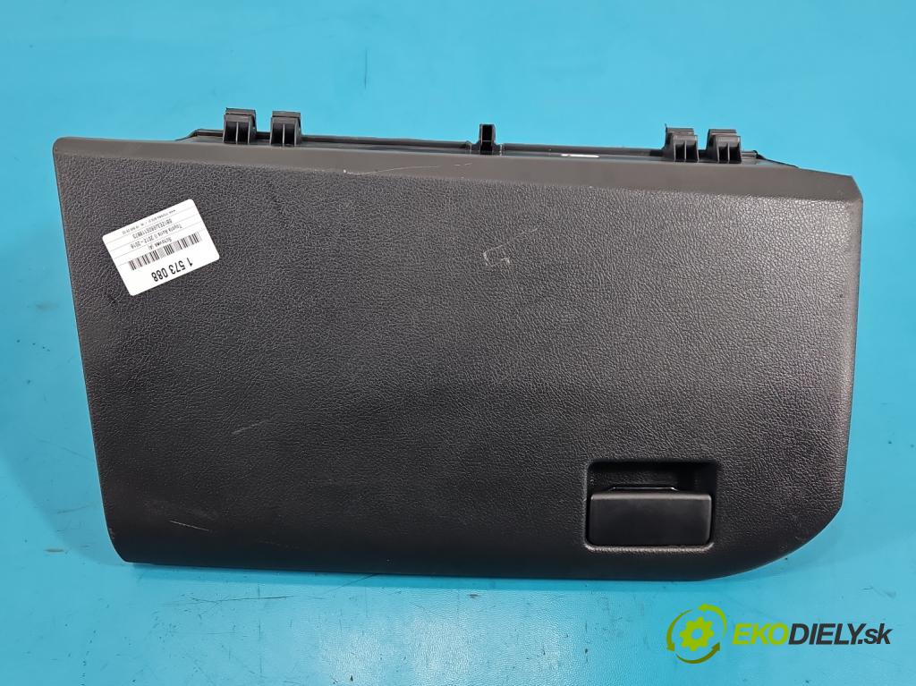 Toyota Auris II 2012-2018 1.6 16V 132  HP manual 97 kW 1598 cm3 5- kastlík 55550-02290