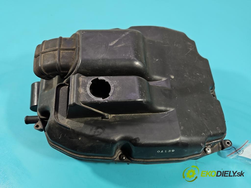 Honda VFR 800 1998-2001 0.8b 109 HP manual 80 kW 781 cm3 2- obal filtra vzduchu 1573095 (Obal vzduchového filtra)