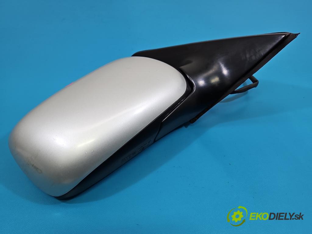 Toyota Avensis I T22 1997-2003 2.0 vvti 150 HP manual 110 kW 1998 cm3 4- zrkadlo pravé  (Kľučka dverí ostatné)