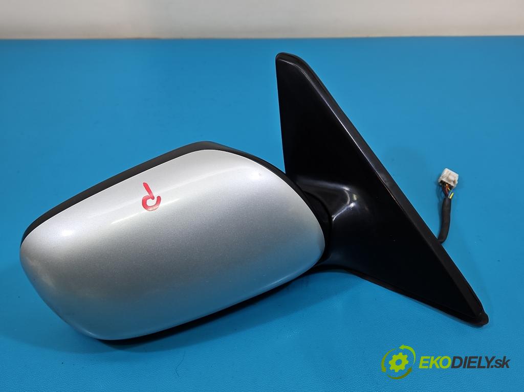 Toyota Avensis I T22 1997-2003 2.0 vvti 150 HP manual 110 kW 1998 cm3 4- zrkadlo pravé  (Kľučka dverí ostatné)