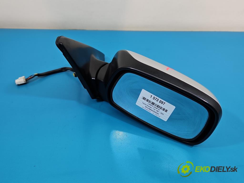 Toyota Avensis I T22 1997-2003 2.0 vvti 150 HP manual 110 kW 1998 cm3 4- zrkadlo pravé  (Kľučka dverí ostatné)